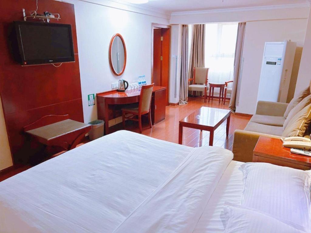 Greentree Inn Xi'An Bell And Drum Tower Food Street Ancient City Wall Ximen Express Hotel מראה חיצוני תמונה