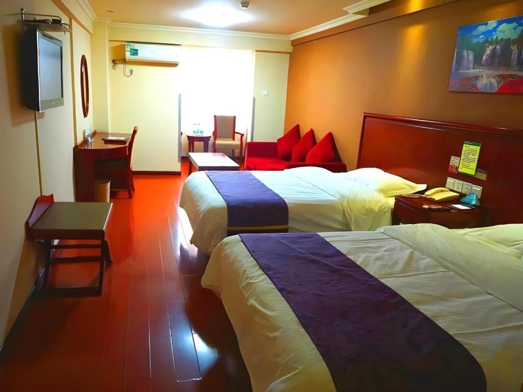 Greentree Inn Xi'An Bell And Drum Tower Food Street Ancient City Wall Ximen Express Hotel מראה חיצוני תמונה
