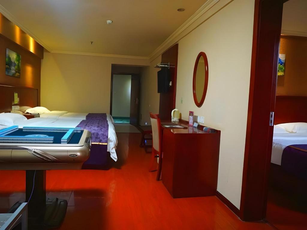 Greentree Inn Xi'An Bell And Drum Tower Food Street Ancient City Wall Ximen Express Hotel מראה חיצוני תמונה
