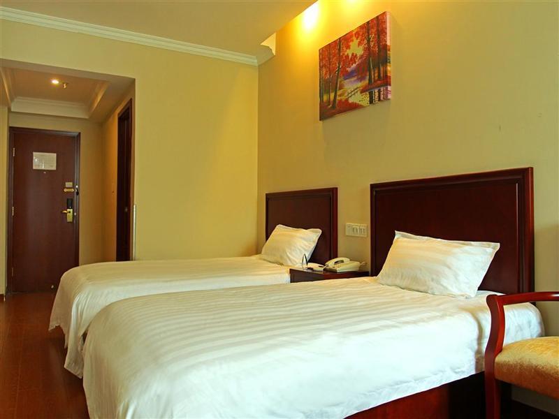 Greentree Inn Xi'An Bell And Drum Tower Food Street Ancient City Wall Ximen Express Hotel מראה חיצוני תמונה