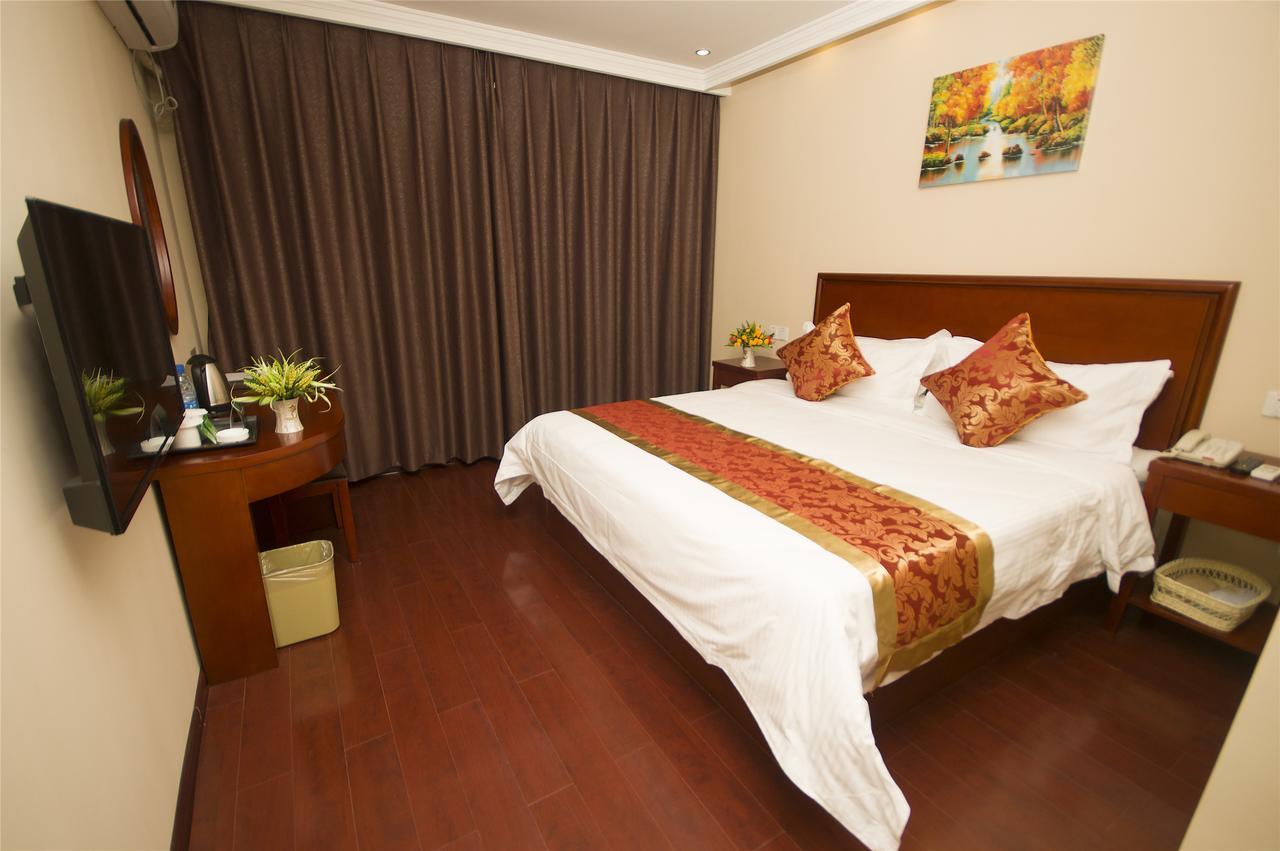 Greentree Inn Xi'An Bell And Drum Tower Food Street Ancient City Wall Ximen Express Hotel מראה חיצוני תמונה
